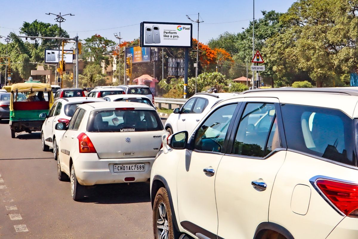 Phase 7 Lights Facing Mohali Walk C7
